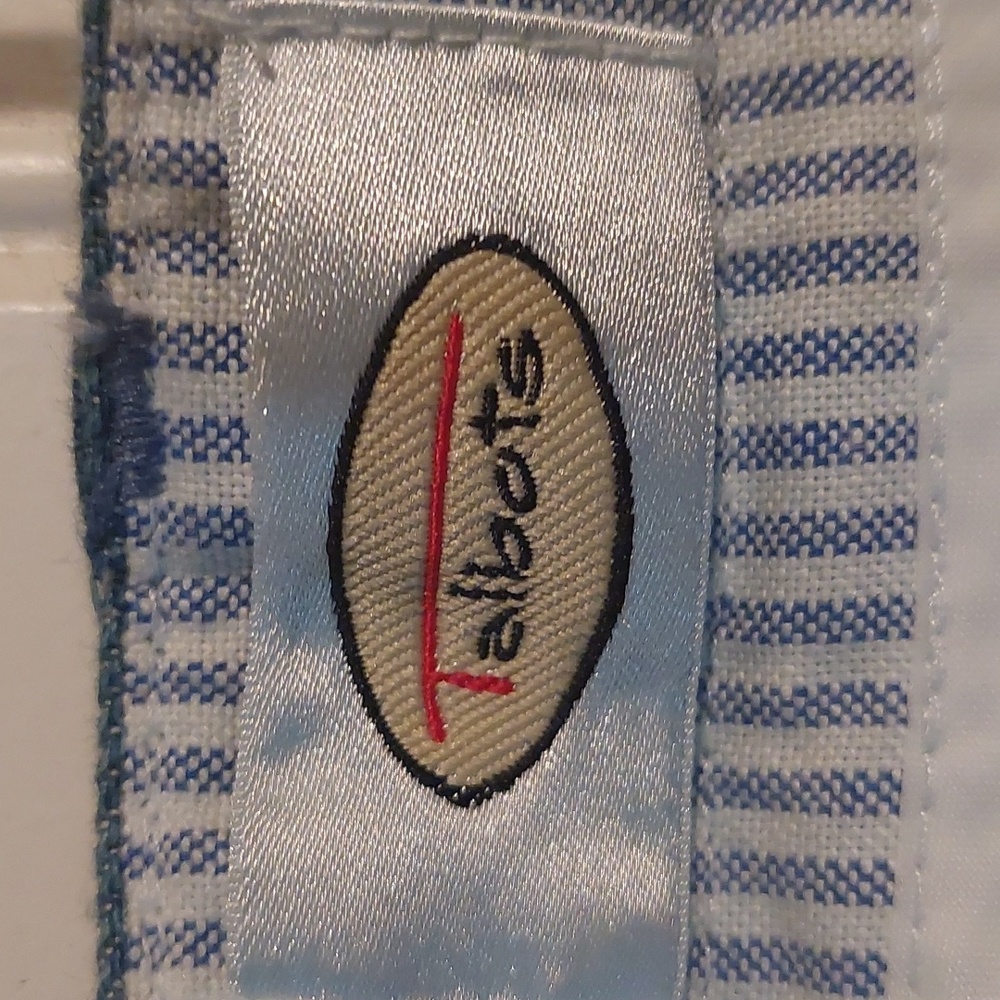 Talbots Denim Shorts - Picture 3 of 6